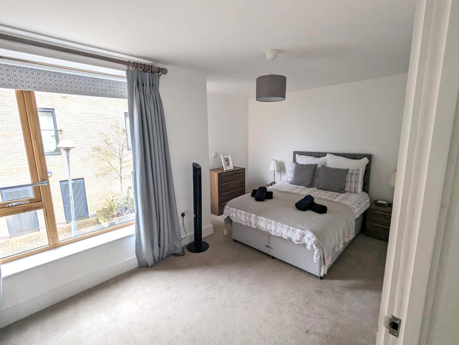 Luxurious & Modern Townhouse In Hammersmith Appartement Londen Buitenkant foto